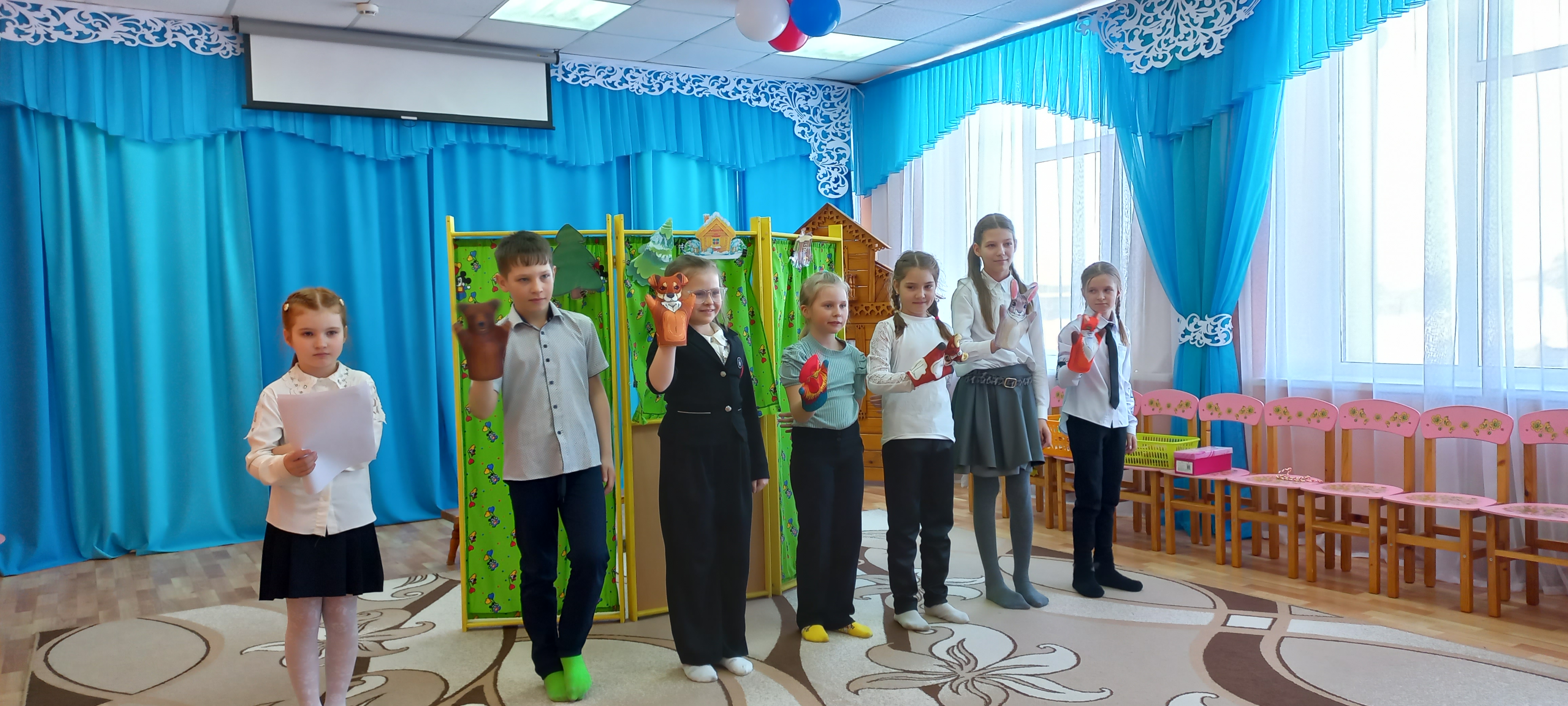 Выступление в детском саде Незабудка &amp;quot;Заюшкина избушка&amp;quot;.